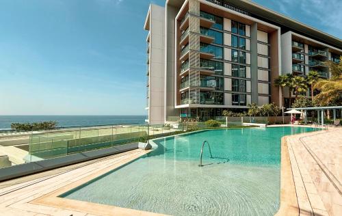 Swimming pool, Island Living in Bluewaters, Close to JBR Beach in Bluewaters Island