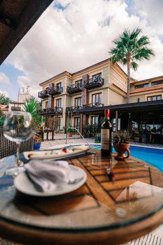 Bella View Art Boutique Hotel in Ozankoy