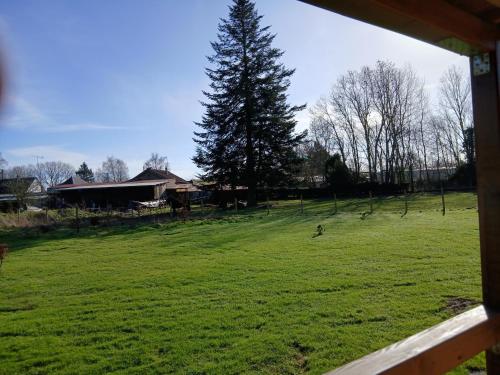 Wooden Lodge Baie de Somme in Saint-Blimont