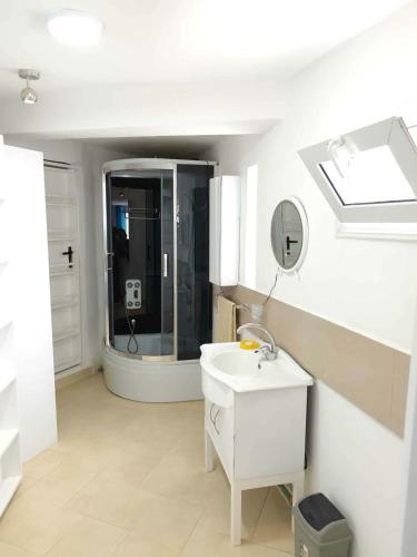 House Of Grace - image 2