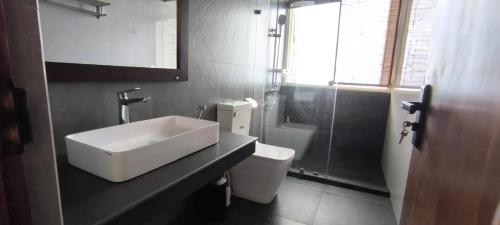 Serenity Family Restaurant & Resort in Haputale