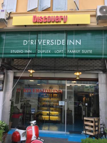 D�Riverside Inn Malacca
