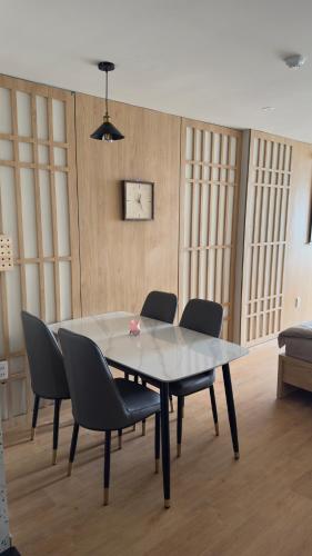 C House 3