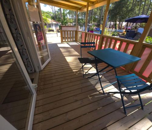 Mobilhome 5 PLACES in 塞纽斯