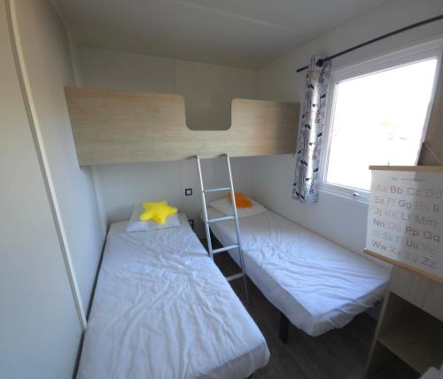 Mobilhome 5 PLACES in 塞纽斯