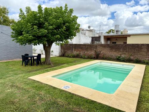 Casa céntrica en Chascomús con pileta