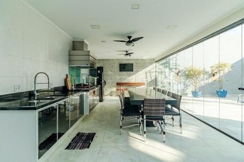 Luxo cond Acapulco piscina - bilhar - churrasqueira in 雅爾丁阿卡普爾科
