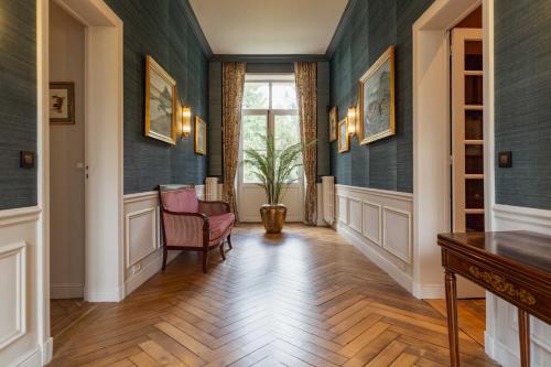 Domaine de l'Ormeau - Luxury Estate with Indoor Pool and Spa in Falaise, Normandy - Steps from Willi in Falaise