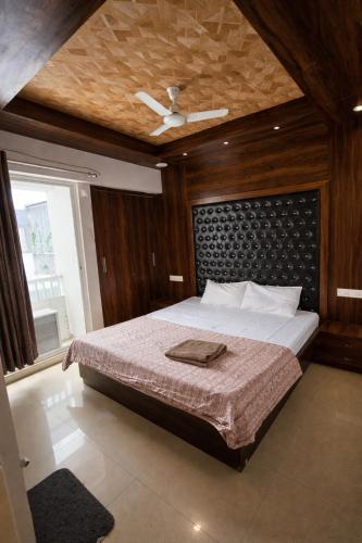 Stay N Slay Apartment in Kapri