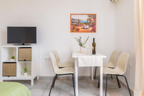 Beautiful Seaview Apartments Loncar 2