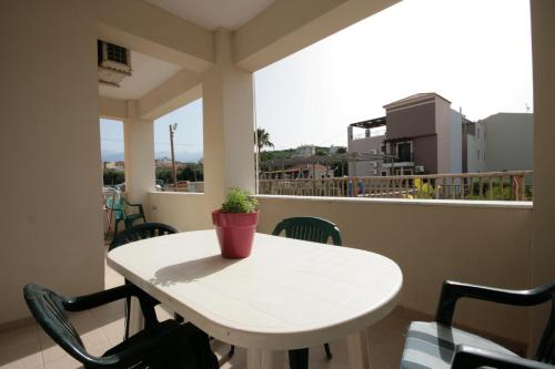 Helen Maisonette gîte à louer Angathiés