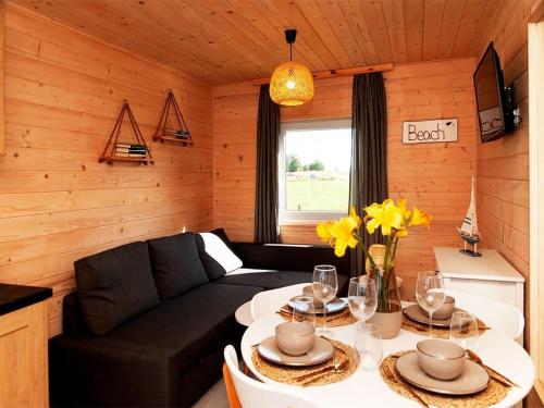 Holiday homes with pool, sauna and jacuzzi, Гонски (фото 10)