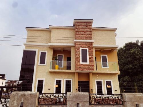 Palm Spring Apartment – khách sạn tại Gra