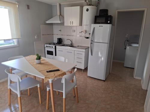 Konyha, Cabañas Ronal (Cabanas Ronal) in Puerto Santa Cruz