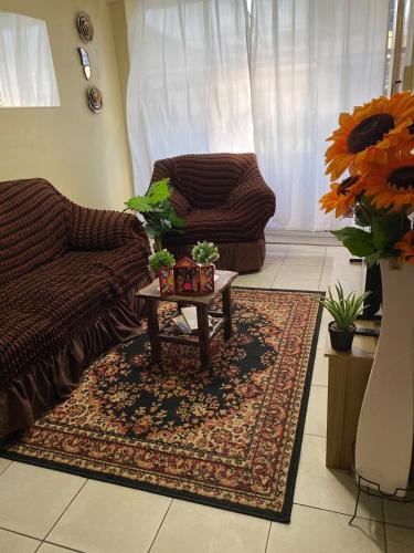 Central 3 minutes from Plaza de Armas by car