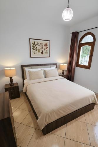 Cozy Cabo - 3Bed Beachfront Ground Floor Apartment - Private Terrace - Swimming Pool & Private Parki in Cabo Negro