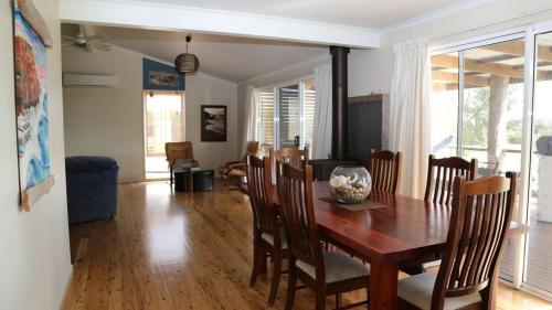 Driftaway - WIFI, Netflix, pet friendly, comfort in Marion Bay
