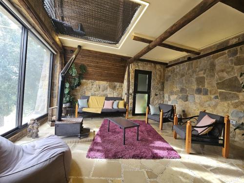 MiCastel in Dhour Choueir