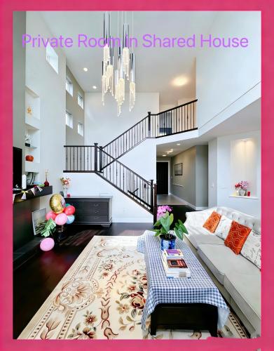 Derbyshire House in Coquitlam, Canada