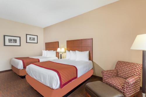 بايمونت باي ويندام سافانا/جاردن سيتي (Baymont by Wyndham Savannah/Garden City) in سافاناه