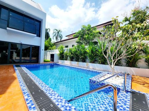 Villa Ayer Keroh Swimming Pool by DefineSuite - Segamat Villa Ayer Keroh Swimming Pool by DefineSuite - Segamat
