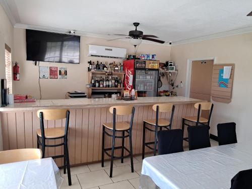 Pub/Lounge, Nature's Delight Lodge in Acklins and Crooked Islands