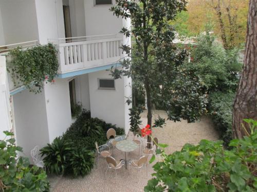 Hotel Pensione Ornella 5