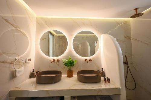 Aerial Apartments 4