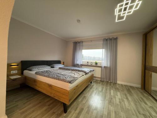 Ferienhaus in Glauchau, Garten, Grillmoglichkeit, Privatparkplatz, Kaffeevollautomat, Wlan, Netflix in Glauchau