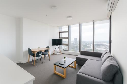 Olympic Park Station 2BR Modern Retreat