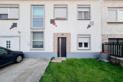 Wandorf 125 Apartman in โซปรอนบันฟัลวา