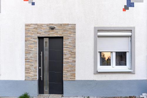 Wandorf 125 Apartman in โซปรอนบันฟัลวา