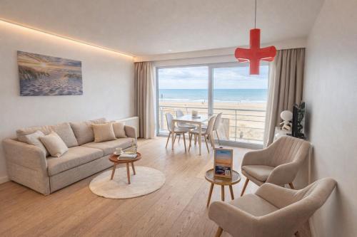 Studio zwembad met frontaal zeezicht - Location saisonnière - Ostende