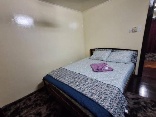 Affordable and Comfortable with big outdoor space in Madang