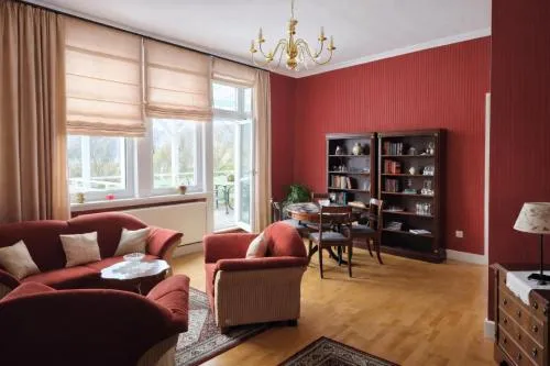 Elegante Altbauwohnung mit Schlossblick und Parkplatz in Wernigerode, Deutschland