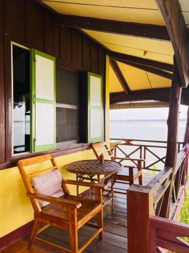 Anouxa Guesthouse in Champasak