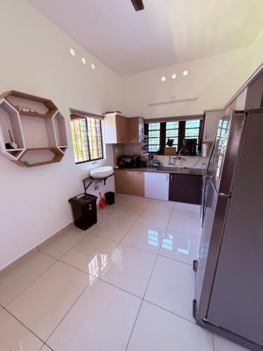 Luxury Villa Ps5 Home-Theater Hookah 30km 2 Munnar in Chillithodu