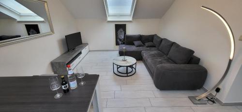 Stylisches 2 Zimmer Apartment, Nähe Stuttgart, Netflix, Waschtrockner & Self CheckIn (Stylisches 2 Zimmer Apartment, Nahe Stuttgart, Netflix, Waschtrockner & Self CheckIn) in 克爾嫩