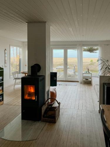 Viesnīcas āriene, Sea View Over Heather And Reeds Near Sejerø Bay in Vig