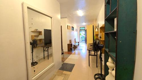 Lounge/area TV in comune, YOLINDA's TOURIST INN in Palawan