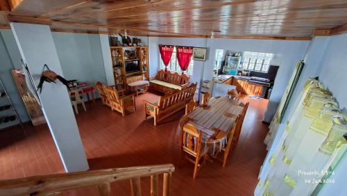 Døng-elays Homestay in Bontoc