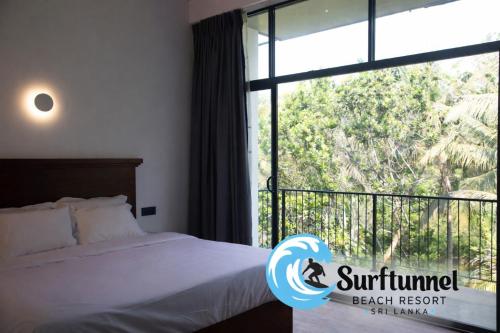 Surftunnel Beach Resort, Mirissa