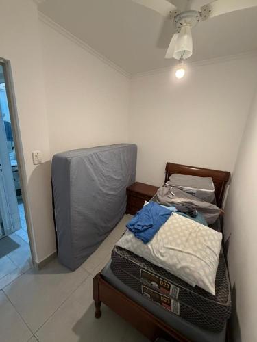 Apartamento Guarujá 50 metros da praia Astúrias (Apartamento Guaruja 50 metros da praia Asturias) in อัสตูเรียส