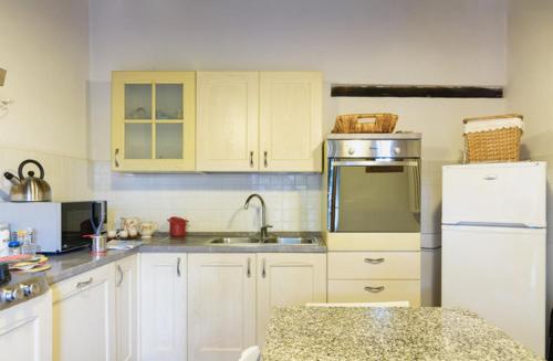 Appartamento da 2 a 5 camere Casa Podere San Firenze in Palazzo del Pero