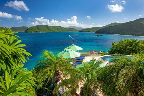 Cliffhouse Villa in 中部