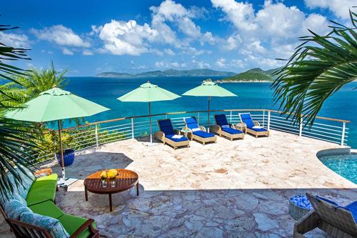 Cliffhouse Villa in 中部