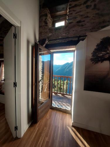 A környék, Casa de pueblo a 4km de Andorra in Bescaran