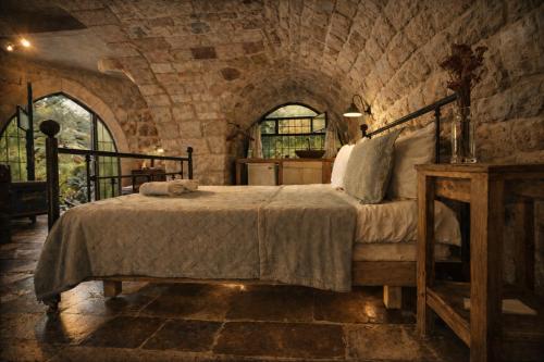 Skats, Stone Cellars in Douma