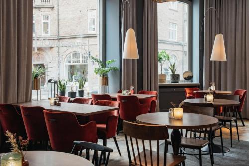 Clarion Collection Hotel Temperance - image 36