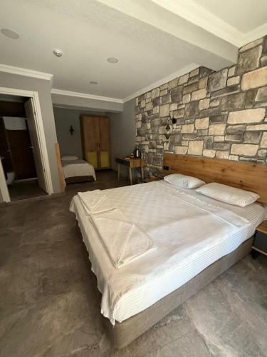 Triple room, deluxe